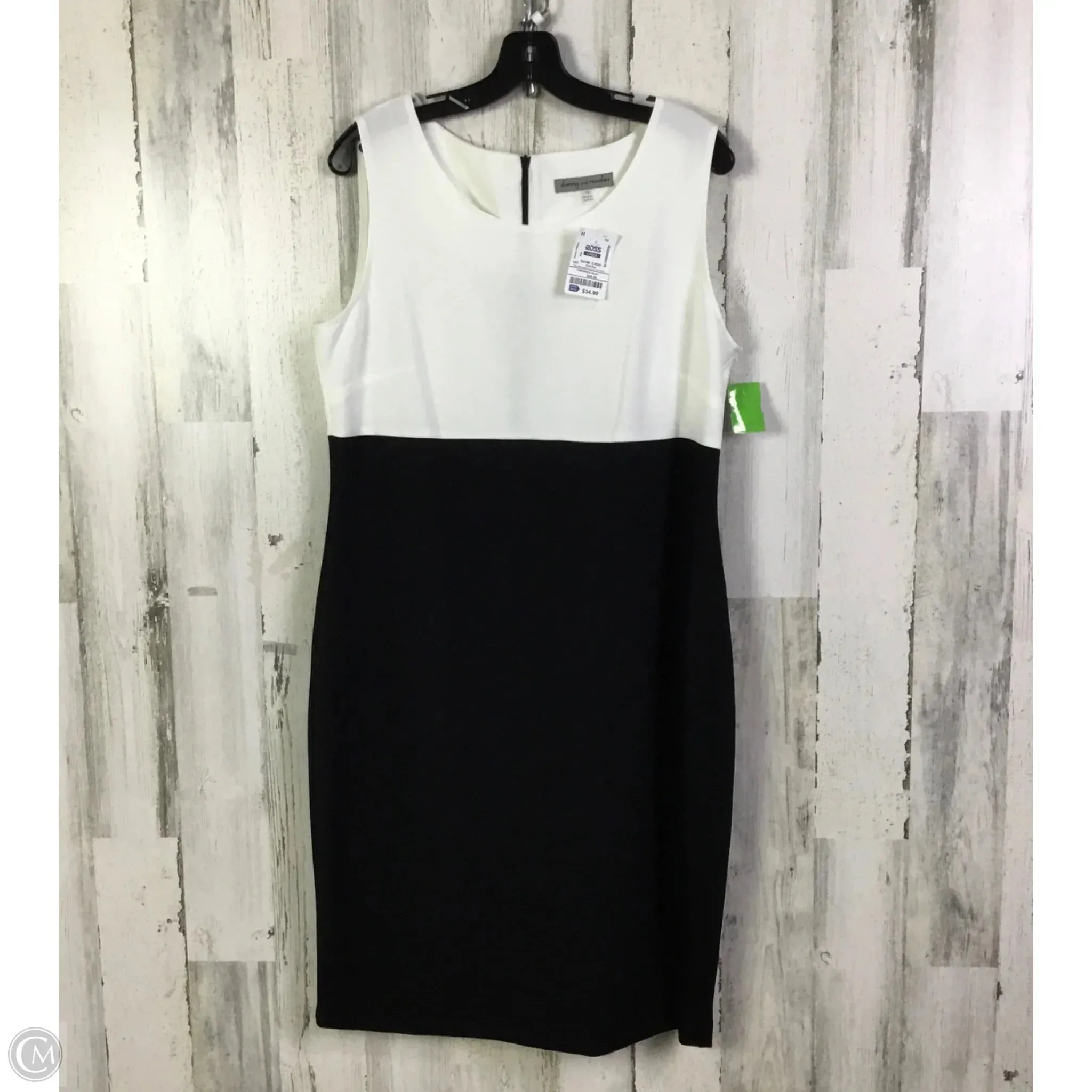Dress Casual Short By Dannyandnicole In Black & White. Size: Xl