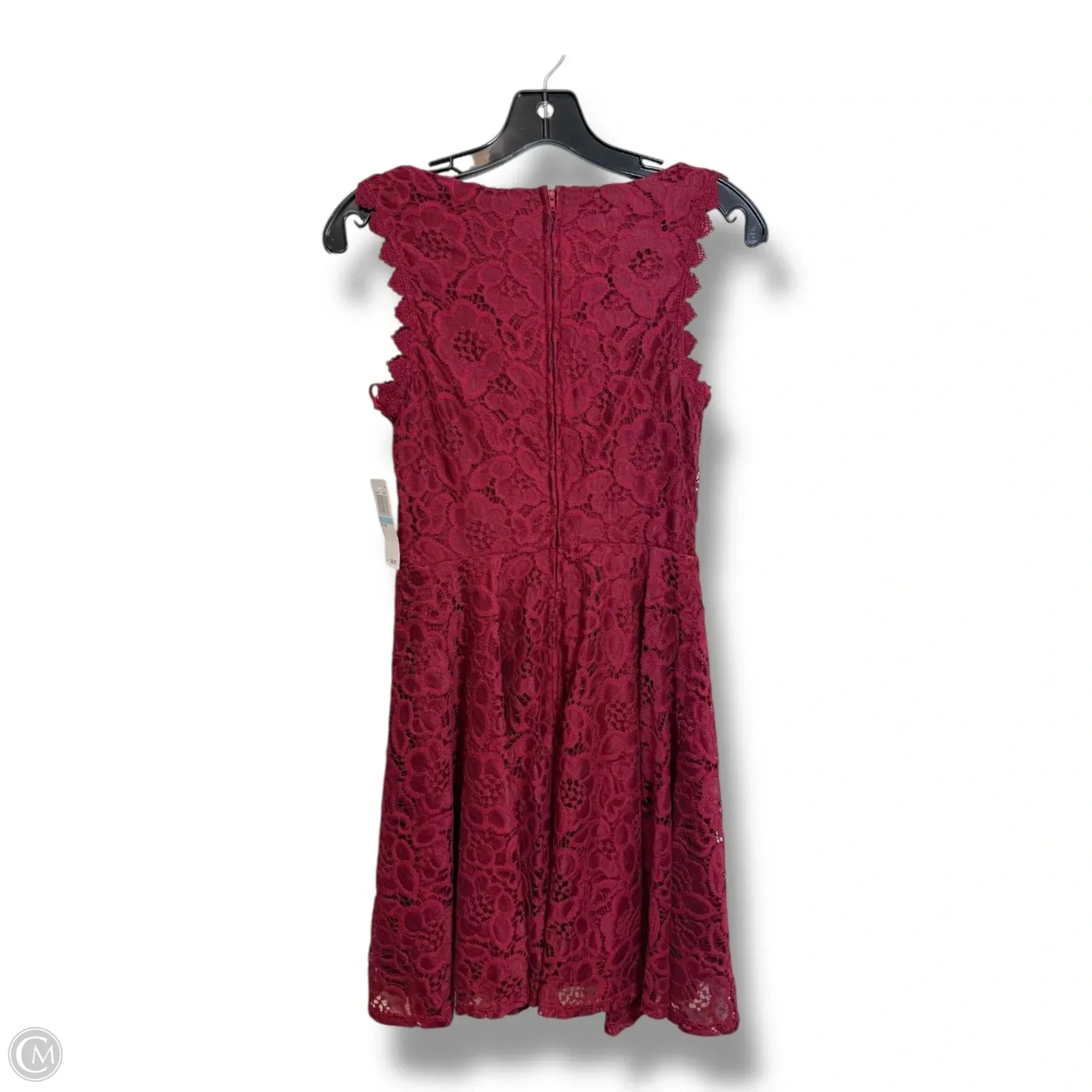 Dress Party Short By Cme In Maroon. Size: S